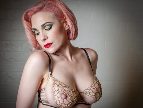 bombchel OnlyFans Gratis Porn