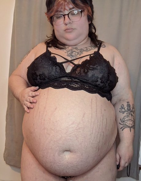 iklutzy OnlyFans Mega