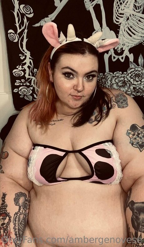 ambergenovese Leak von OnlyFans Pornografie