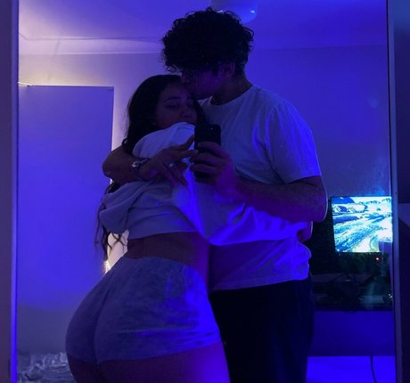 Carragh OnlyFans Strip