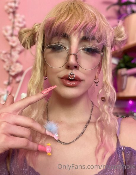 muasshole NurlyFans-Brüste