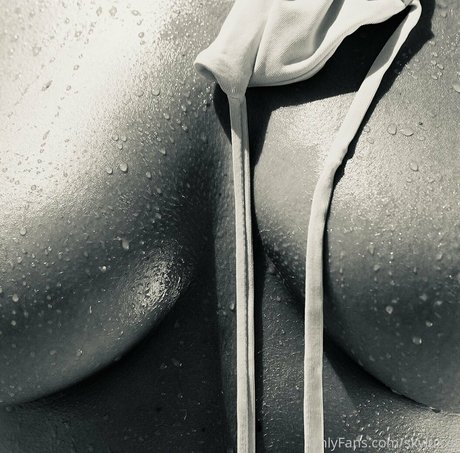 skyluxxe OnlyFans-Rezensionen