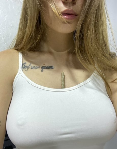 Sofuckingood13 Nacktbilder auf OnlyFans