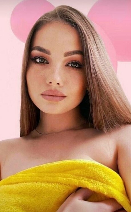 nika delf Nackt auf OnlyFans