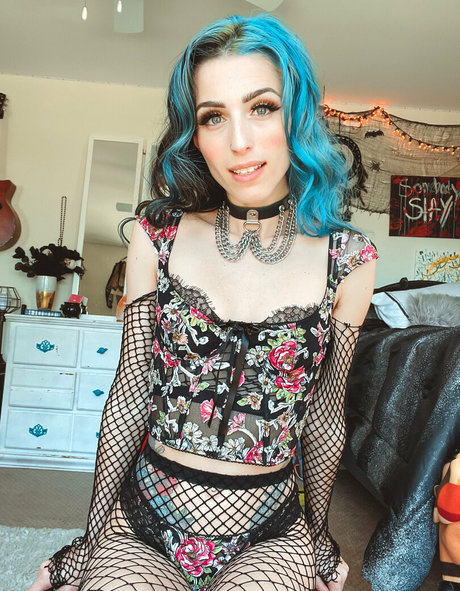 ohheymissfaye OnlyFans schlank