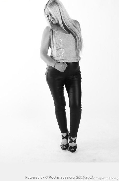 petitiepolly OnlyFans Leaks Pornografie