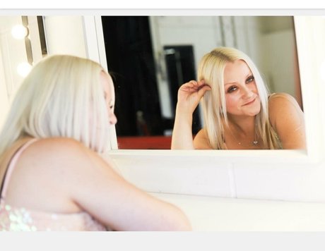 petitiepolly NurlyFans-Brüste