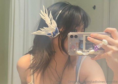 iadivinecomedie Nackt auf OnlyFans