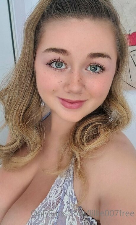 lillie007free OnlyFans Gratis-Inhalte