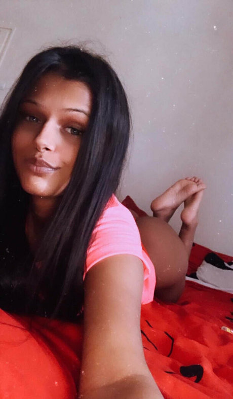 Berki Loretta OnlyFans Leaks Pornografie