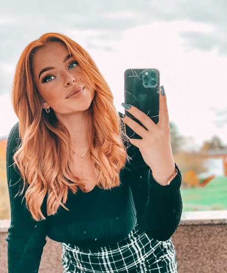 Sarah Neuhaus OnlyFans Pornografie