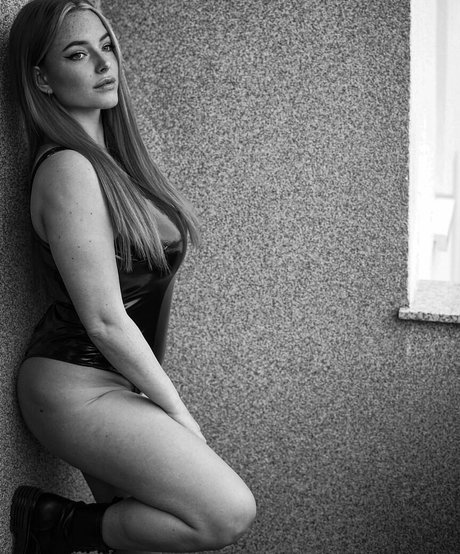 Sarah Neuhaus OnlyFans Leaks