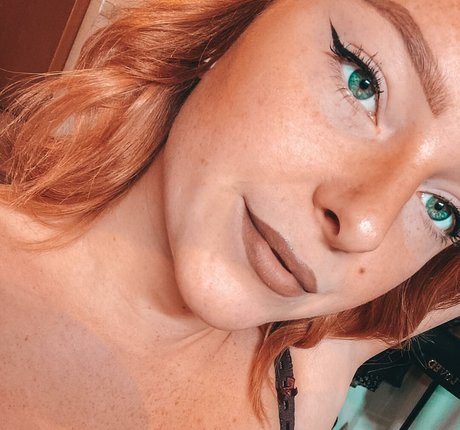 Sarah Neuhaus OnlyFans Leaks Nacktbilder