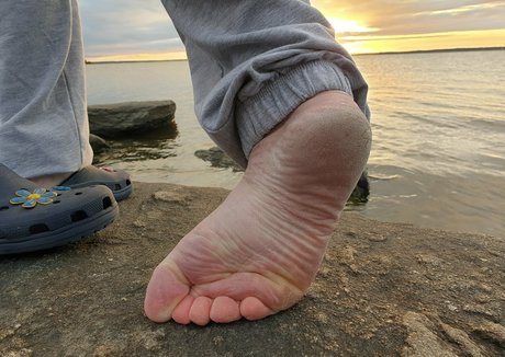 tezzasfeetfree Brüste OnlyFans