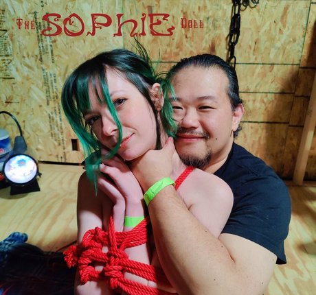 sophaloaf of OnlyFans Leaks