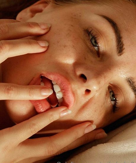 erikahelin2 Leaked OnlyFans Fotos