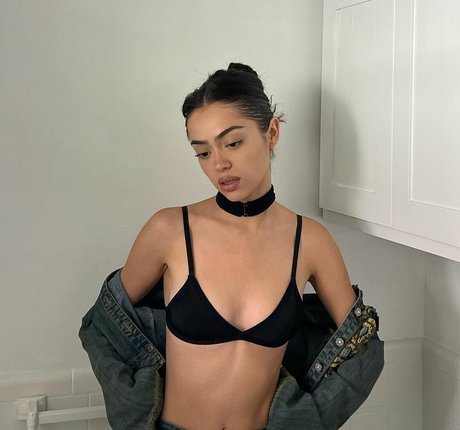 Nailea Devora OnlyFans-Rezensionen