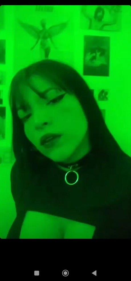 Freak emi OnlyFans Beiträge