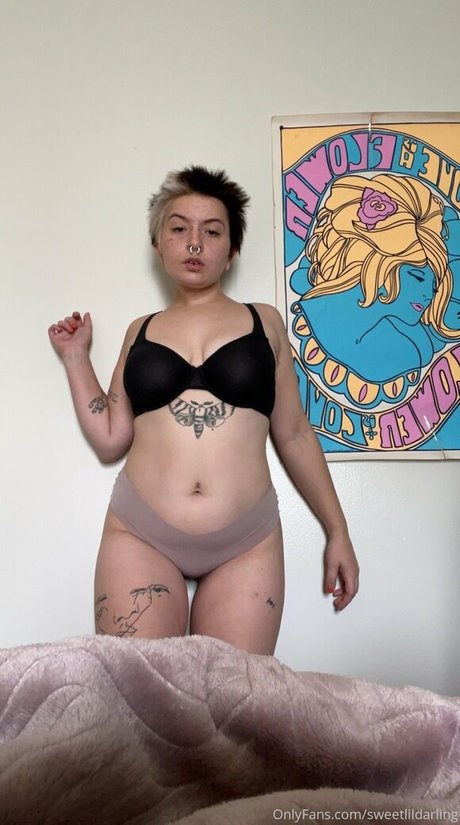 sweetlildarling Nacktpornos auf OnlyFans