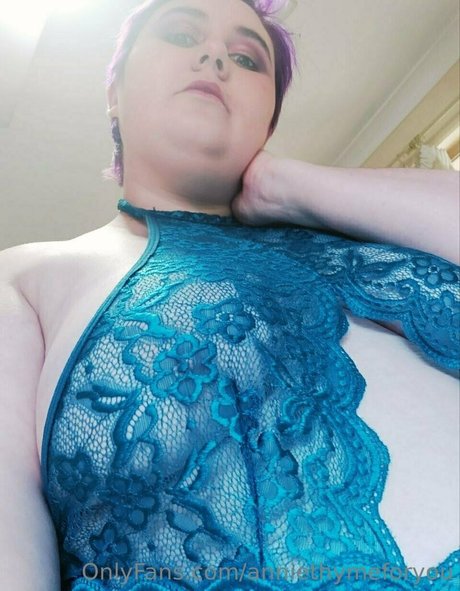 anniethymeforyou OnlyFans Nacktfotos