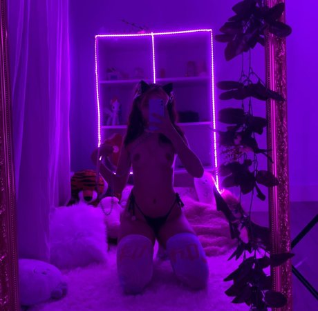 molly bl0om Gratis OnlyFans