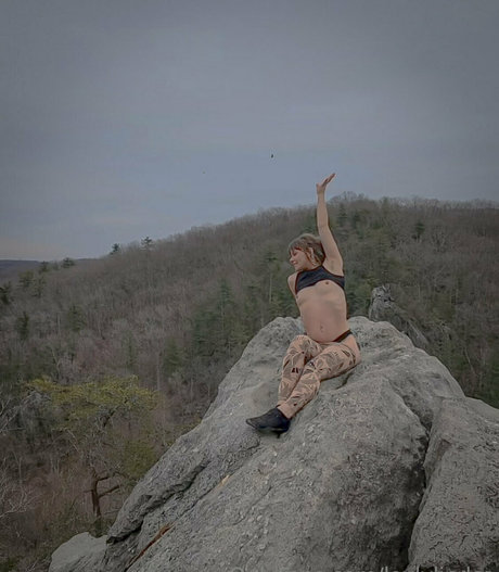 lovlylindss OnlyFans Star