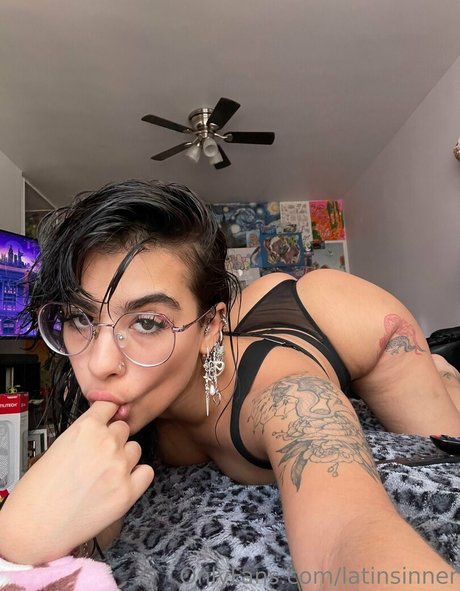 latinsinner Strip OnlyFans