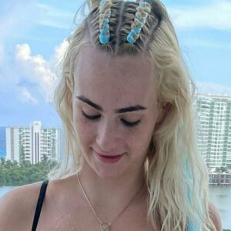 cassidykemp XXX Leak OnlyFans