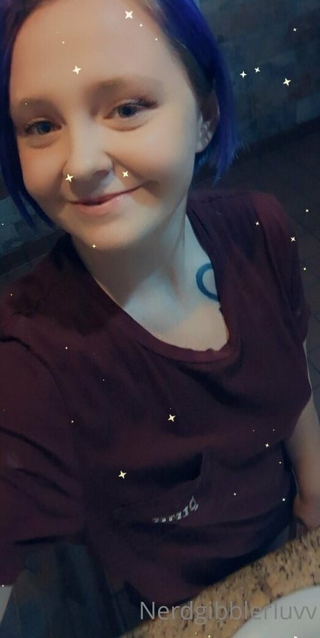 nerdgibblerluvv OnlyFans geleakter Pornografie