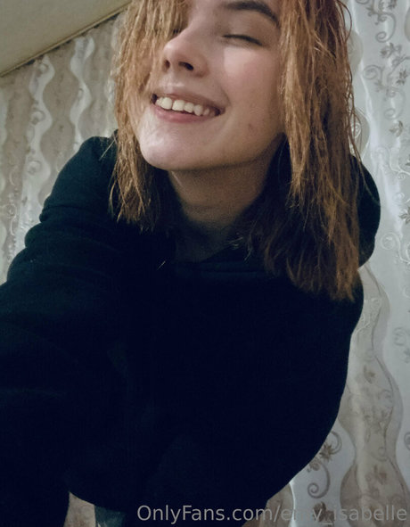 emy isabelle OnlyFans Nacktbilder