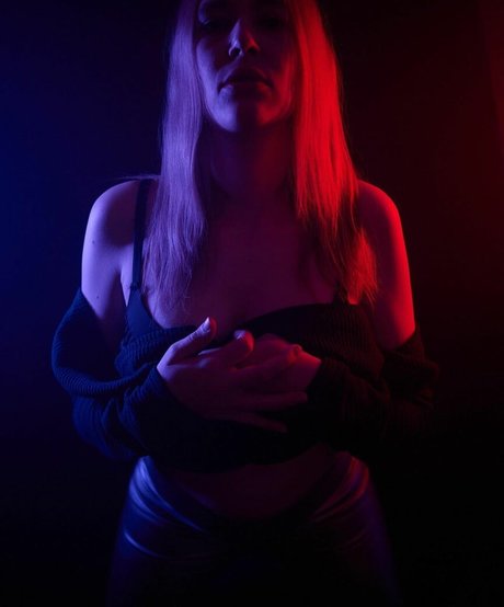 Lady lotti Neue geleakte OnlyFans-Inhalte