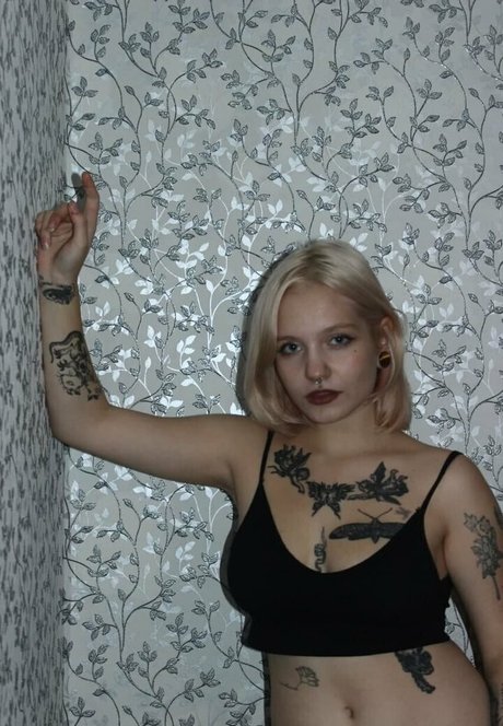 foxy bright Titten OnlyFans