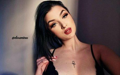 claraminxx OnlyFans Leak