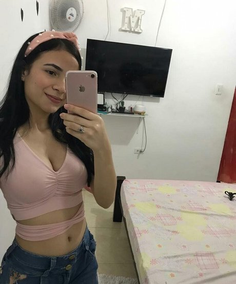 valenti16023407 OnlyFans Inhaltstyp