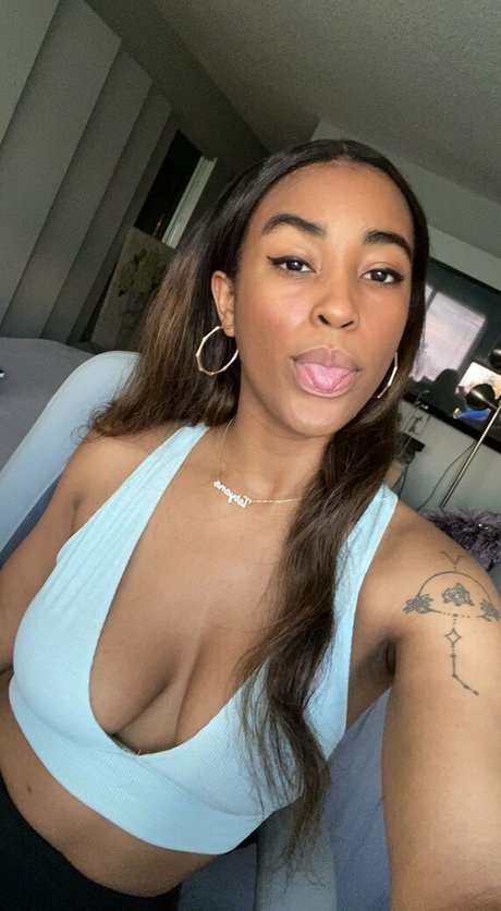 TatyMx OnlyFans Sextape