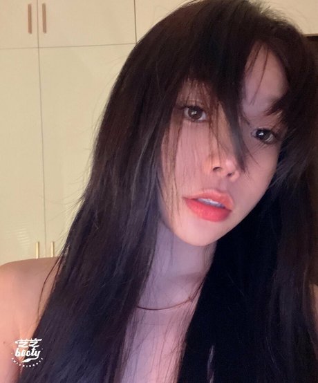 ZhiZhiBooty OnlyFans-Bild