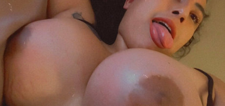 jessicaxskin OnlyFans