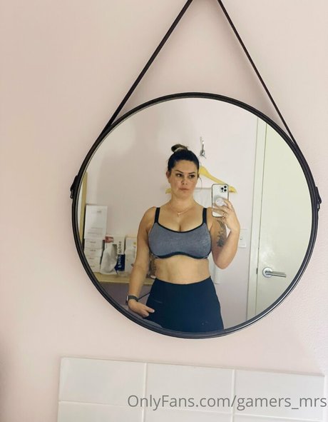 gamers mrs Nacktbilder-Leaks von OnlyFans