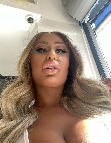 mssnewbooty Profilbild