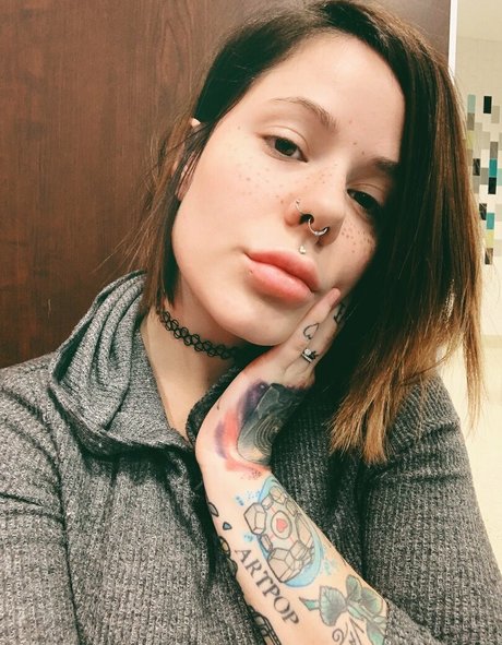 ihatelaiika Nacktbilder von OnlyFans geleakt