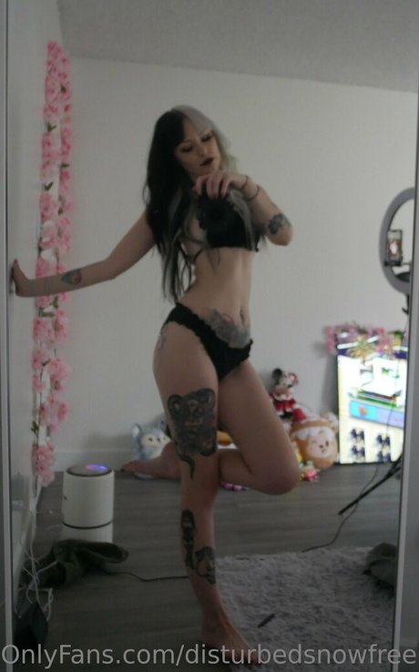 disturbedsnowfree OnlyFans-Leaks