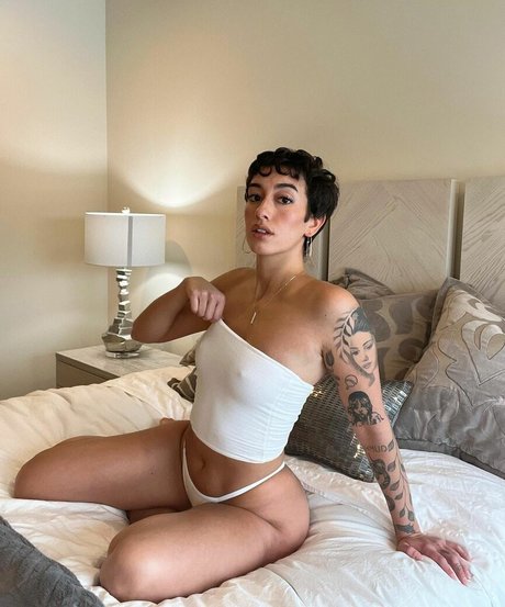 Gianna Evelyn OnlyFans Leak