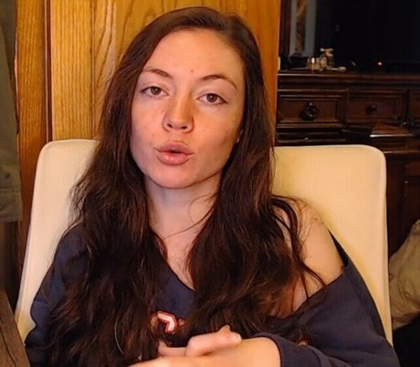 Awakeproductions OnlyFans Lesbisch