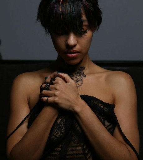 Julya Antoinette Profilbild