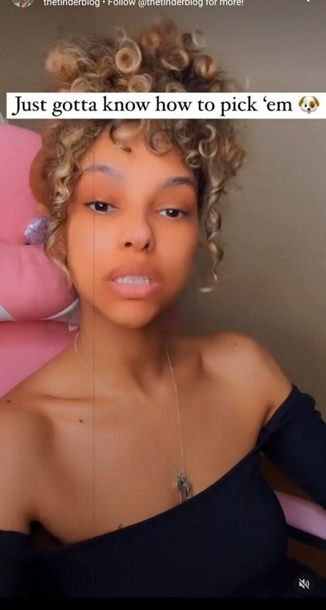 Julya Antoinette OnlyFans-Bilder geleakt