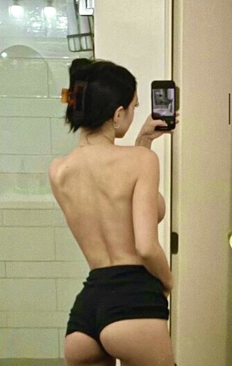 Mari Grace Nacktbilder OnlyFans geleakt