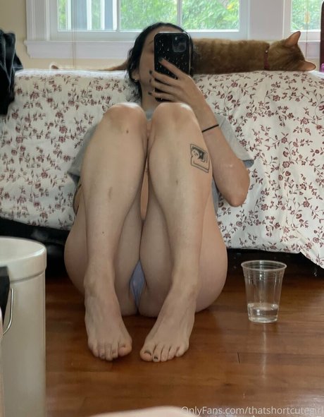 thatshortcutegirl OnlyFans-Inhalte