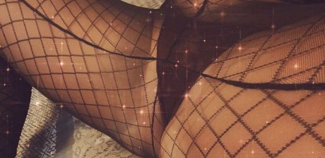 Hollydelicious4 OnlyFans