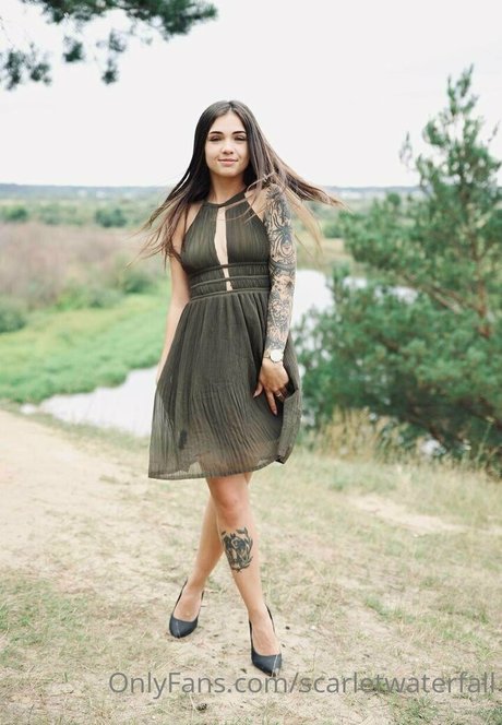 scarletwaterfall OnlyFans-Rezensionen