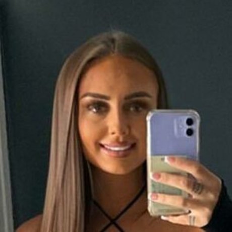 khloe3 OnlyFans Sextape